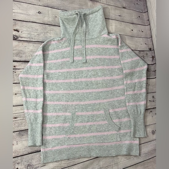 LOFT Cowl Neck Sweater Size XS - Picture 4 of 10